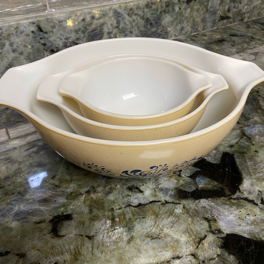 Pyrex Country
